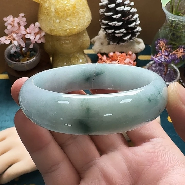翡翠未镶嵌手镯翡翠手镯