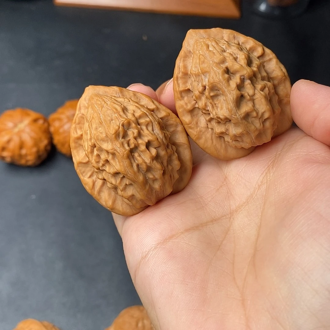 文玩核桃把件大红袍全品37+