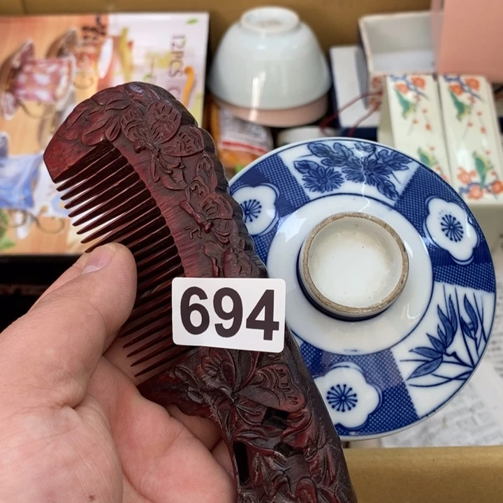 瓷片o o o o o o o o