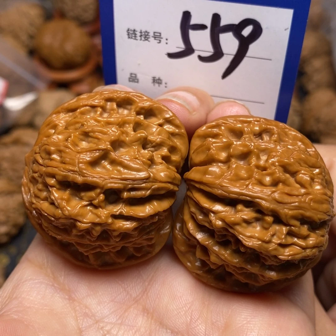 文玩核桃把件磨盘全品42。   559