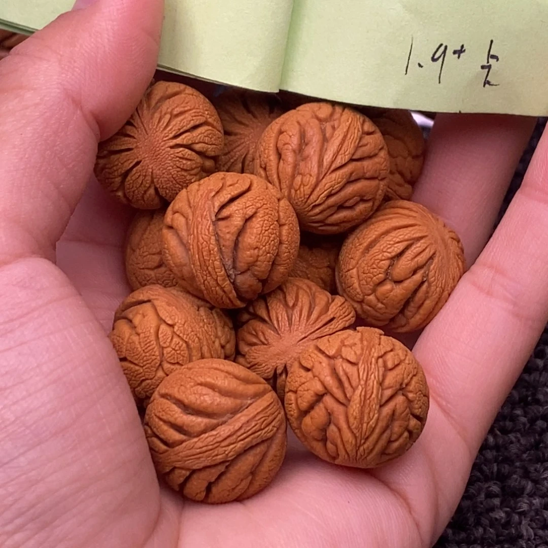 秦岭山脉龙纹桃核 14