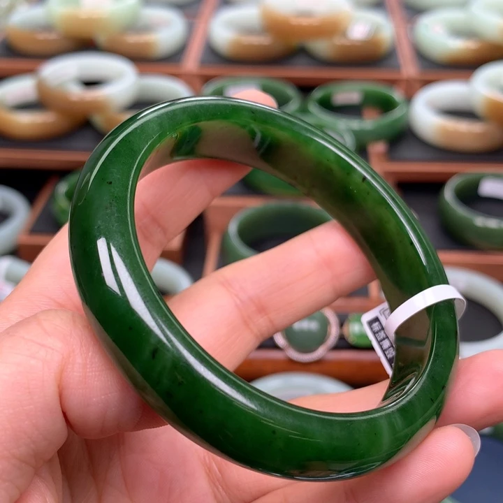 和田玉（碧玉）手镯未镶嵌60