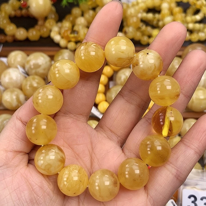 琥珀未镶嵌珠宝奇石16