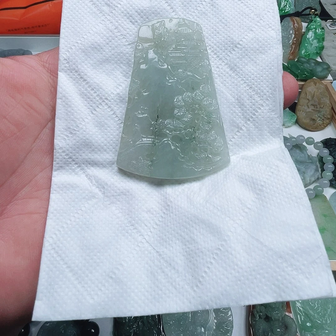 翡翠未镶嵌吊坠(不含链)