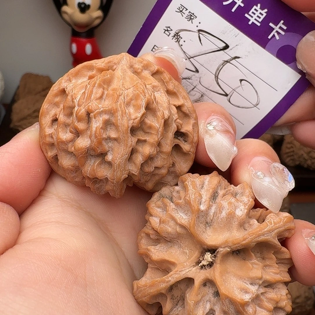 天***-文玩核桃吊坠苹果园42