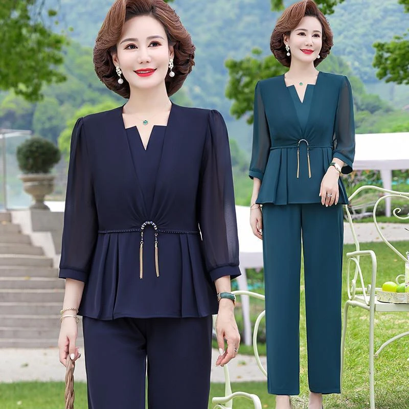 中年妈妈夏装时尚套装洋气雪纺衫50岁岁中老年女春装中袖上衣两件