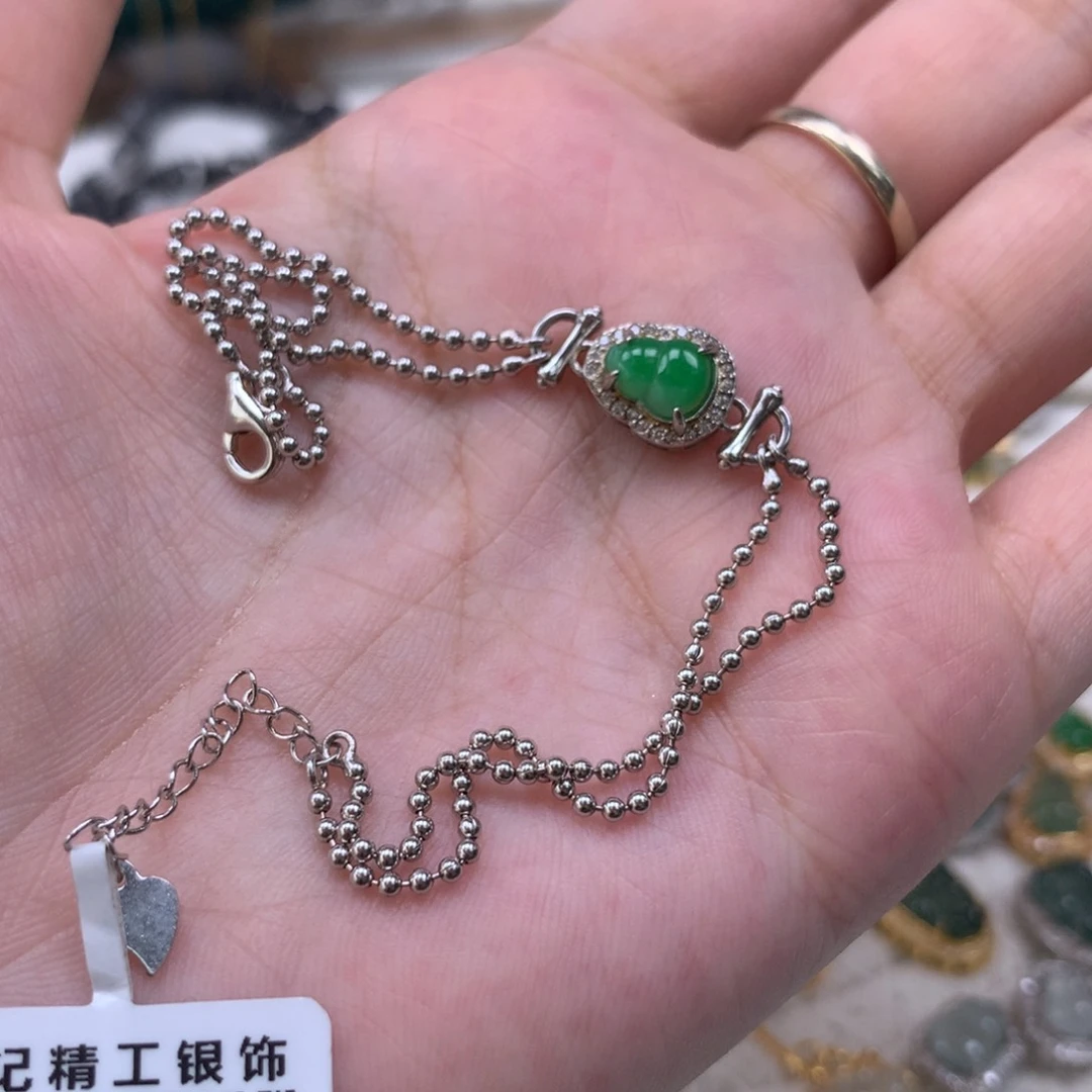 颈饰银S925镶嵌翡翠手链