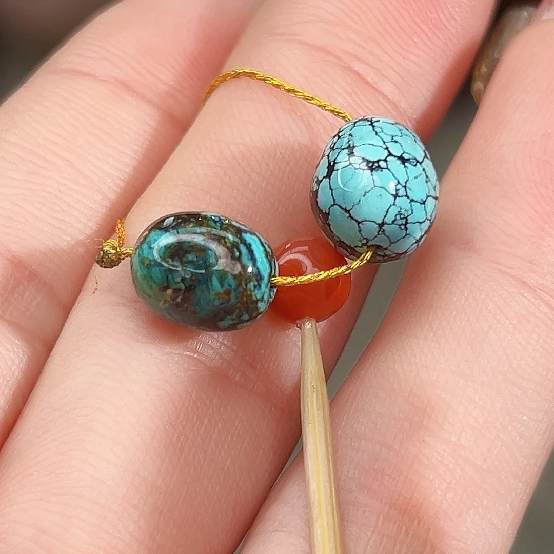 南红玛瑙未镶嵌珠宝奇石