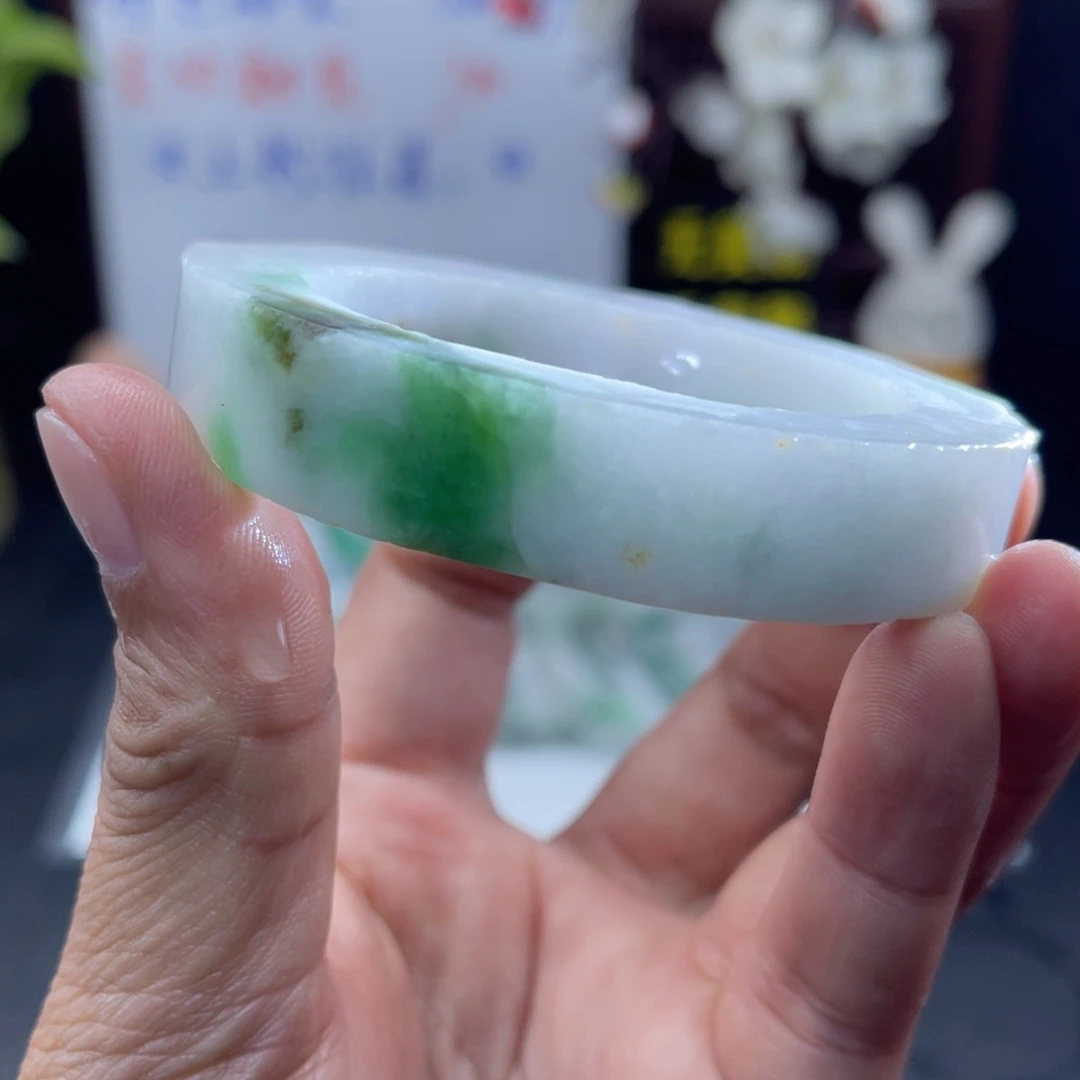 定制翡翠未镶嵌51-55贵妃白底青手镯