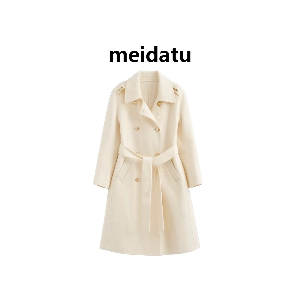 美哒兔（雪国千金）经典双排金扣翻领长款大衣CD855-H