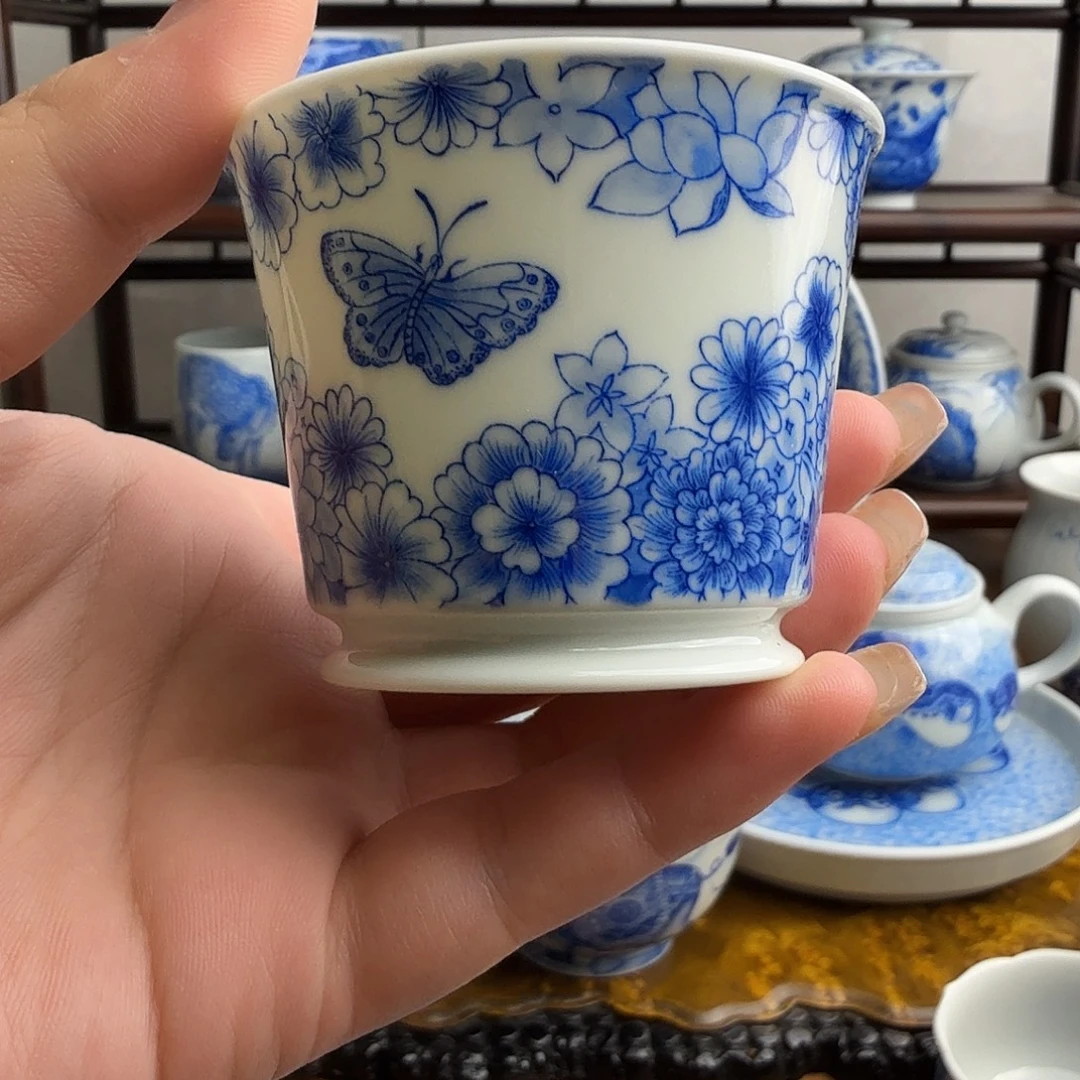 盉木。    蝴蝶杯。