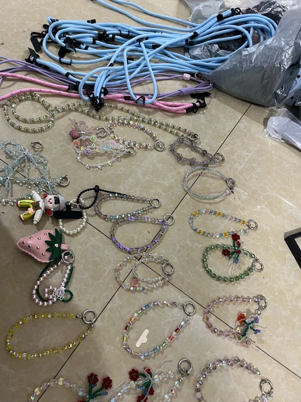 E960长短不一手机链任意一个