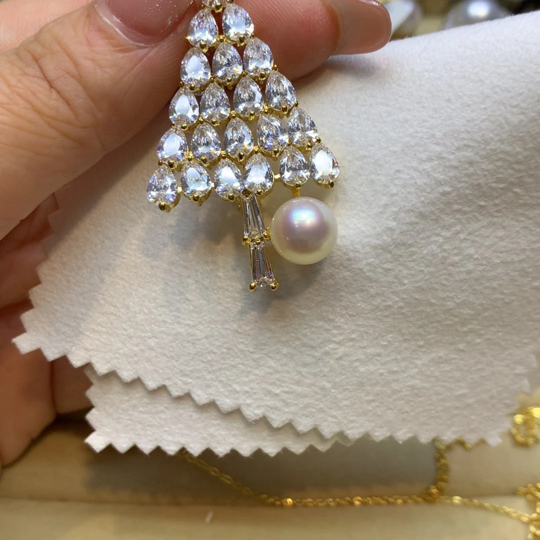 未镶嵌胸饰海水珍珠