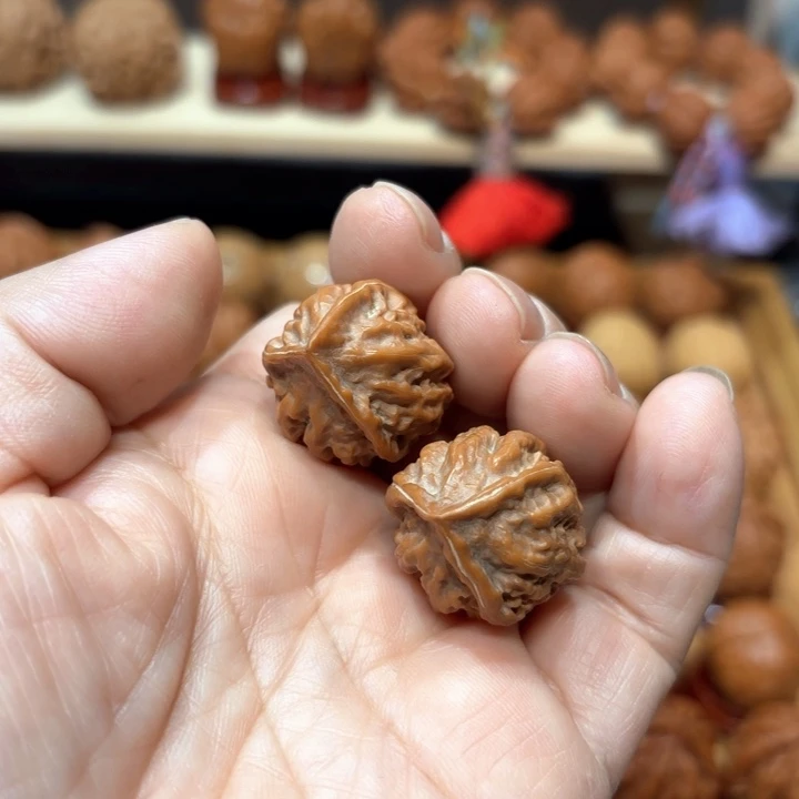 文玩核桃吊坠云朵337