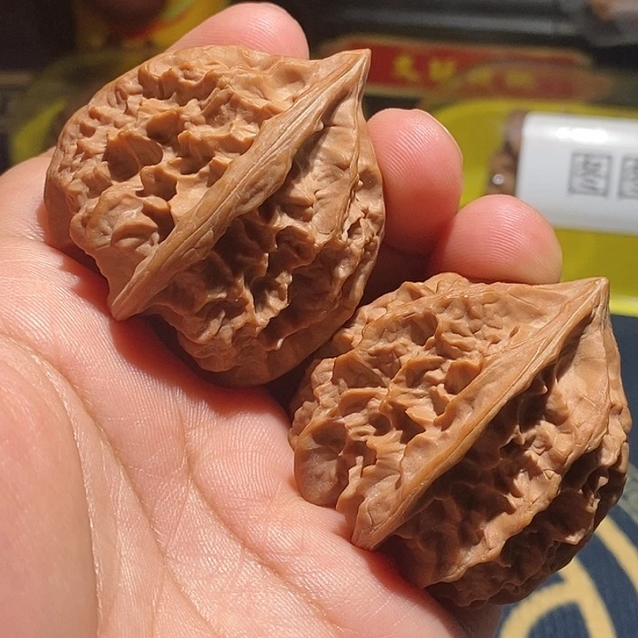 【闪购商品】吊坠文玩核桃龙骨