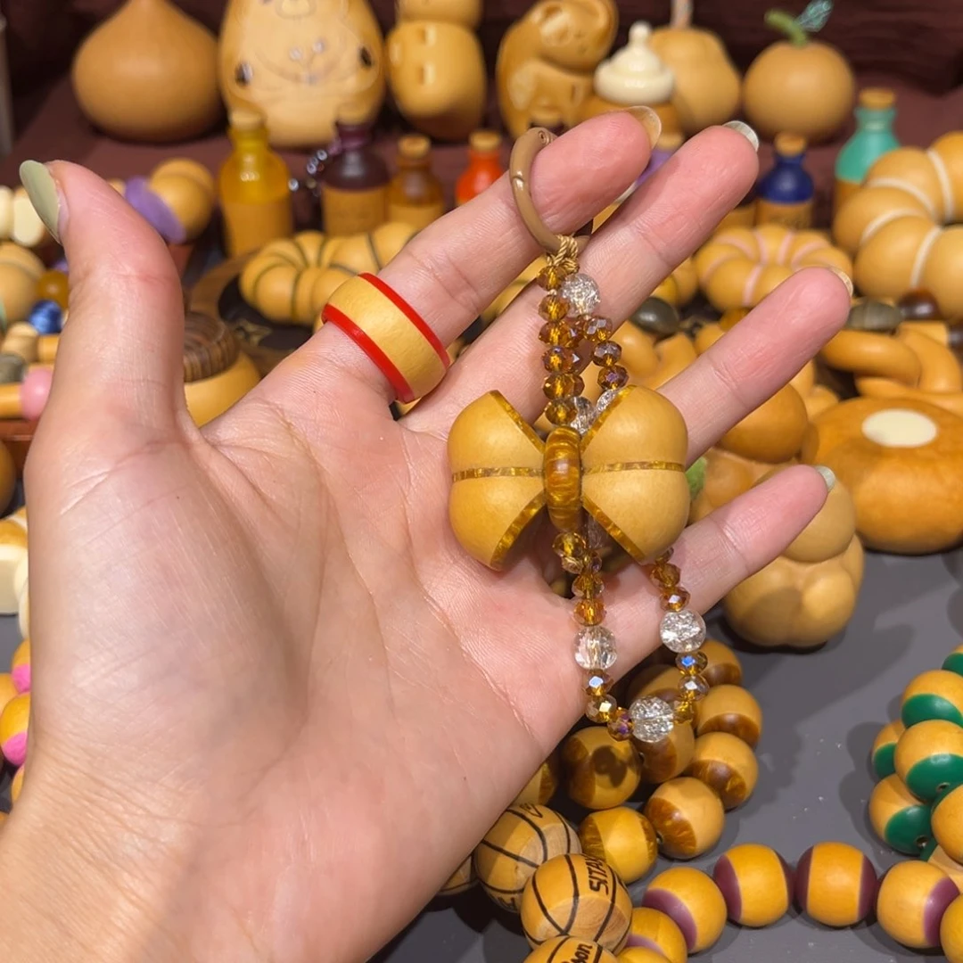 略***.金丝楠色蝴蝶结中号
