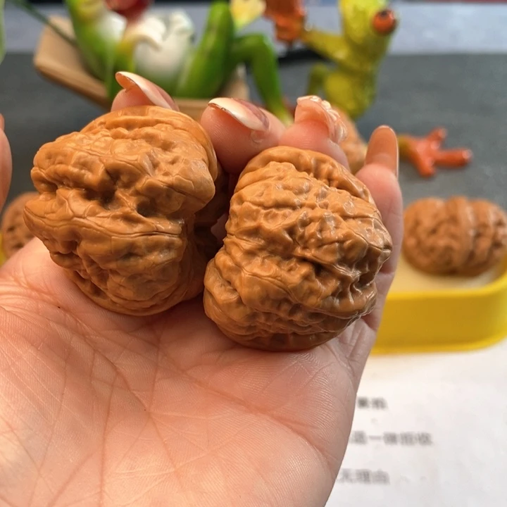 吊坠文玩核桃S**豆娃娃40.43.004