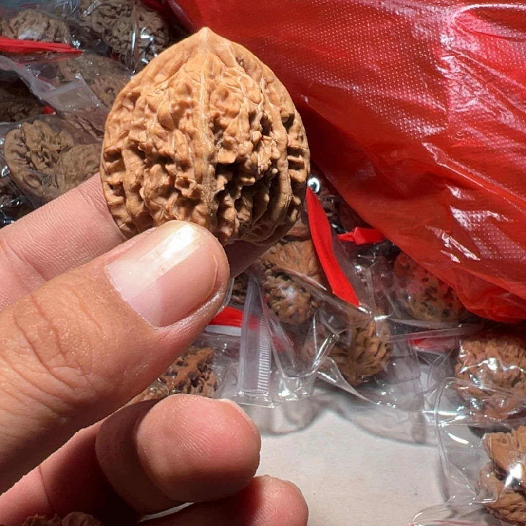 文玩核桃，霞云岭狮子头