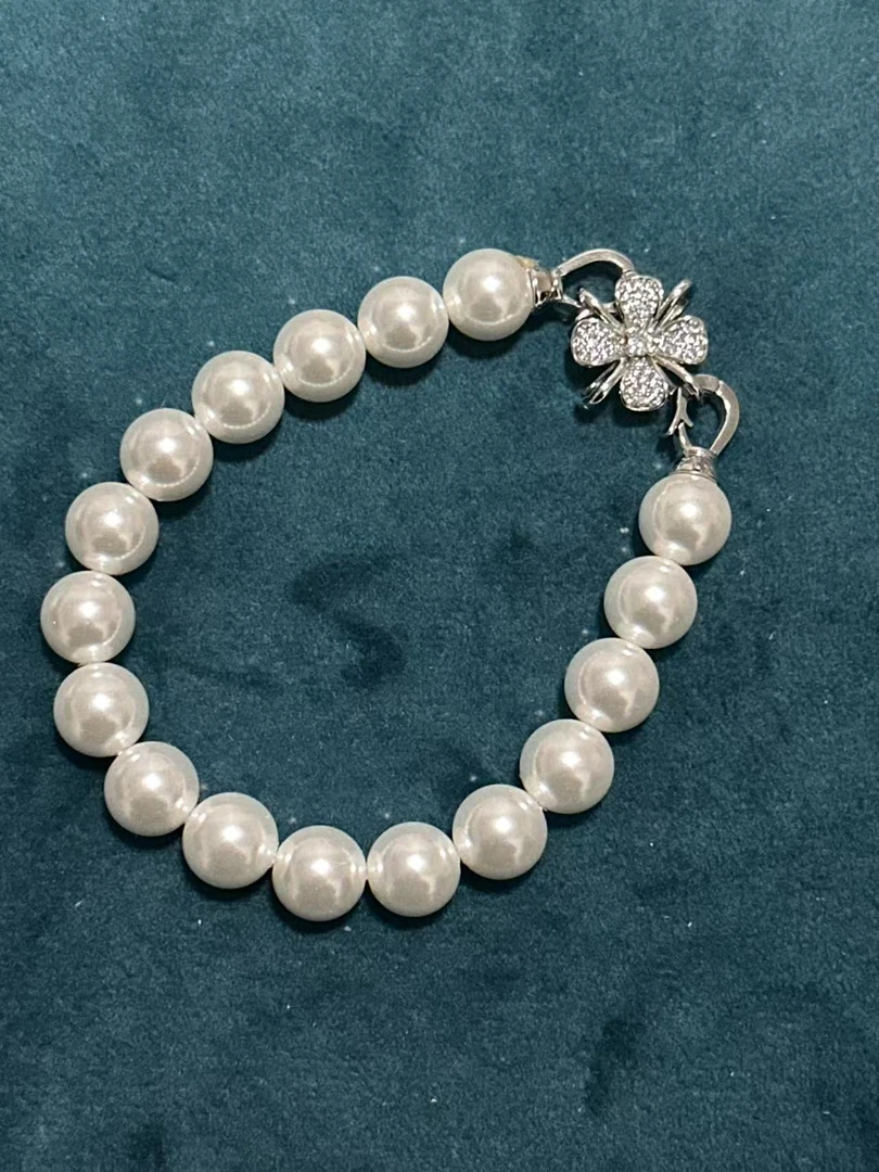 【典藏臻品】时尚气质百搭手链Dm126101