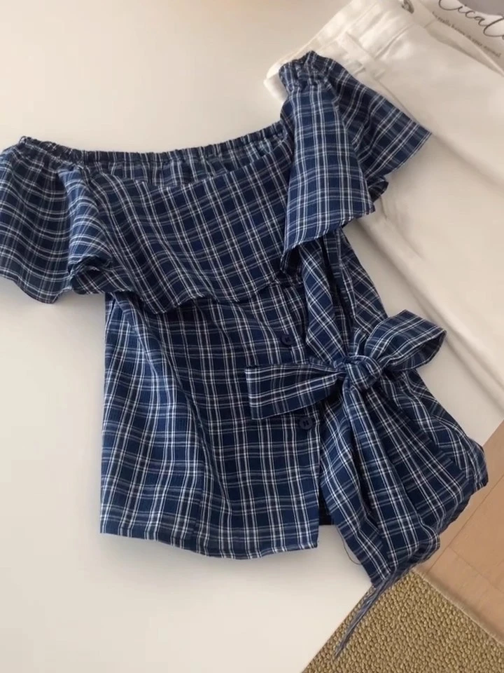 韩系复古蓝色格子一字肩衬衫女夏季新款不规则绑带掐腰显瘦上衣潮