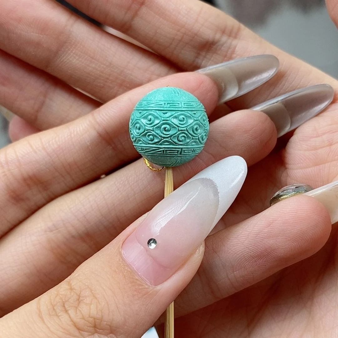 未镶嵌绿松石珠宝奇石