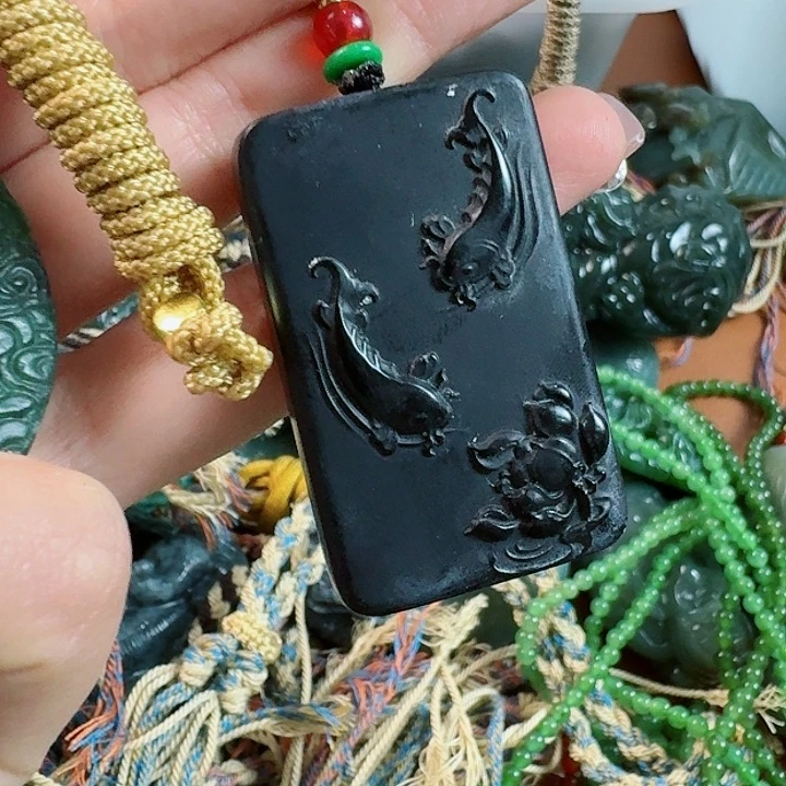 和田玉挂件未镶嵌