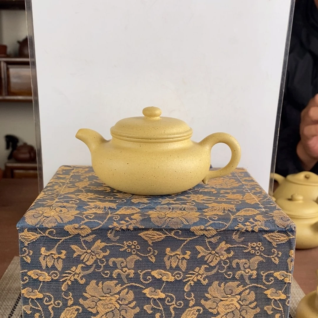 紫砂茶壶宜兴紫砂工艺美术精品