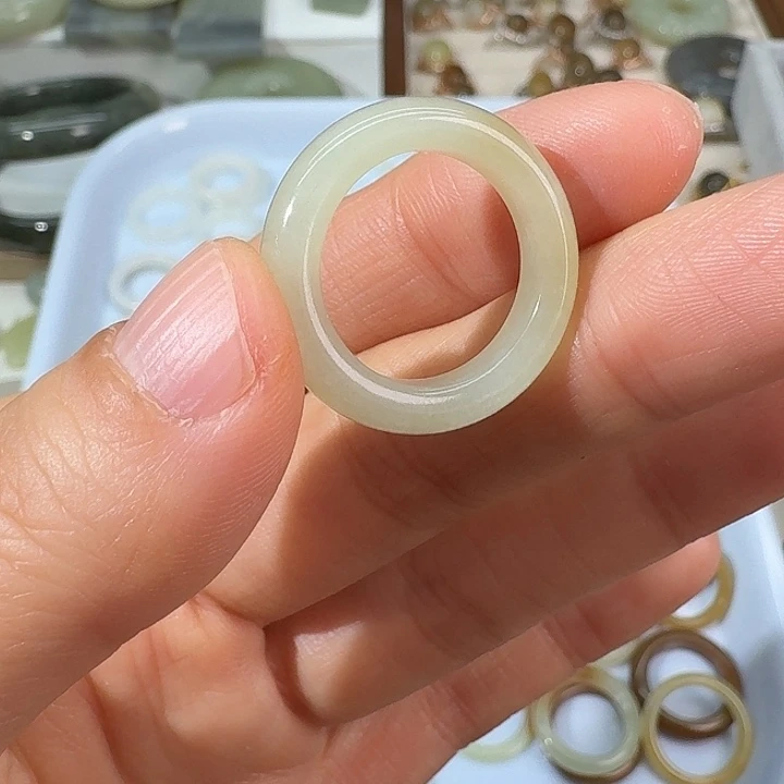 和田玉未镶嵌戒指17.5内径31