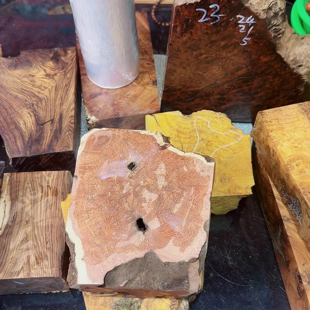 杛**下小叶羊蹄甲老料子手把件