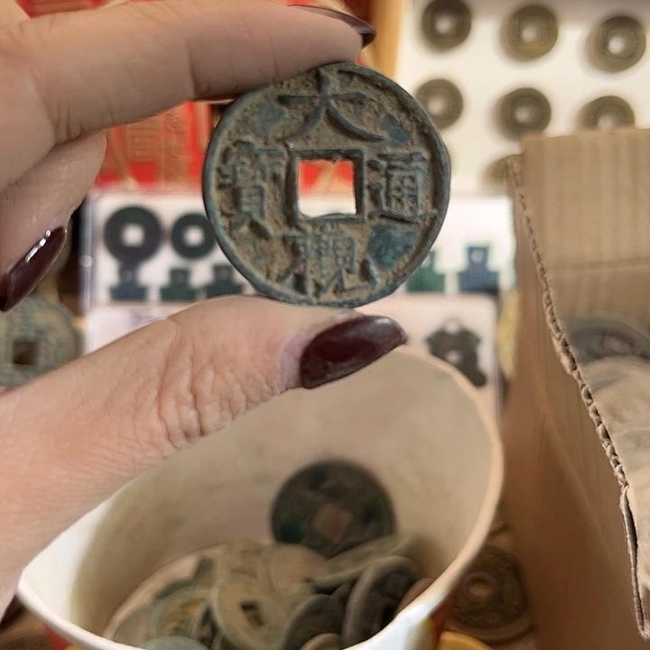 青***桌铜现代翻砂工艺作品