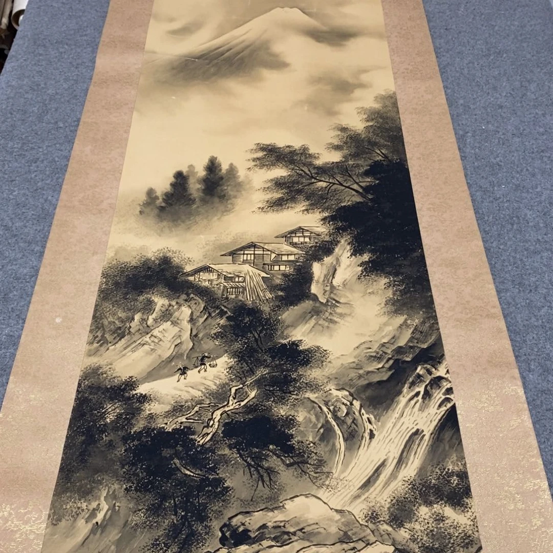 张***8文化创意装饰美术品