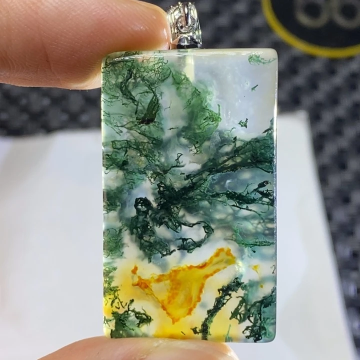 杨***花玛瑙/玉髓未镶嵌1