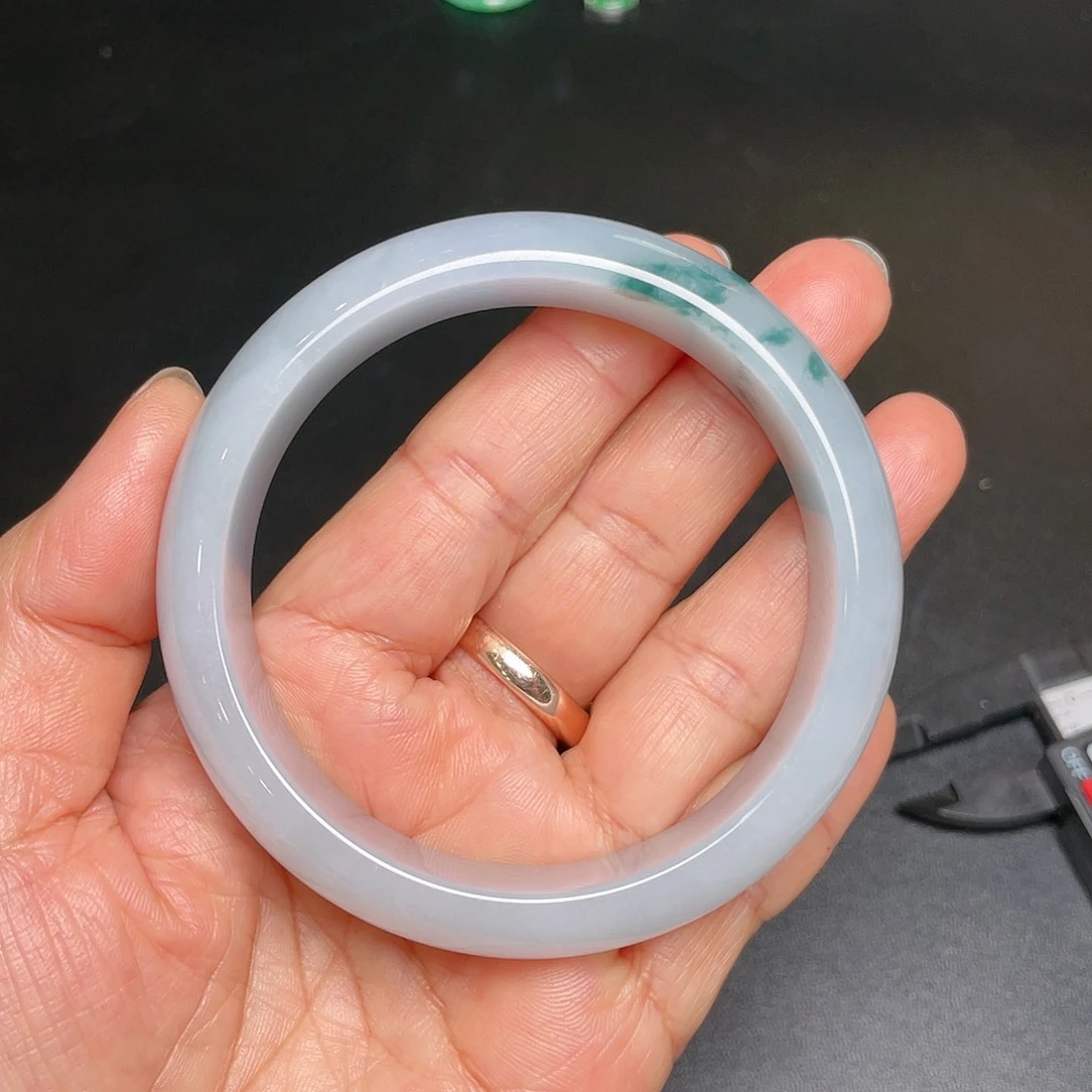 翡翠未镶嵌手镯天然翡翠宽板手镯