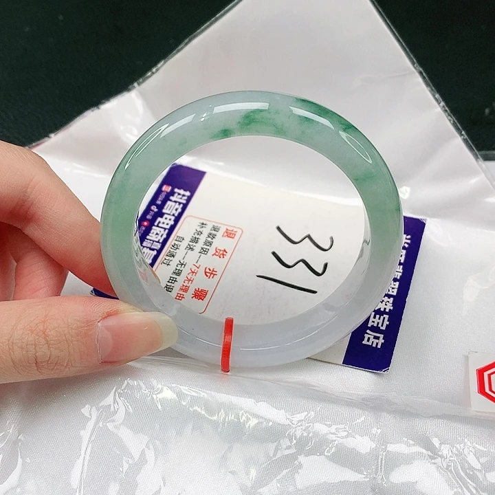 未镶嵌手镯翡翠翡翠手镯