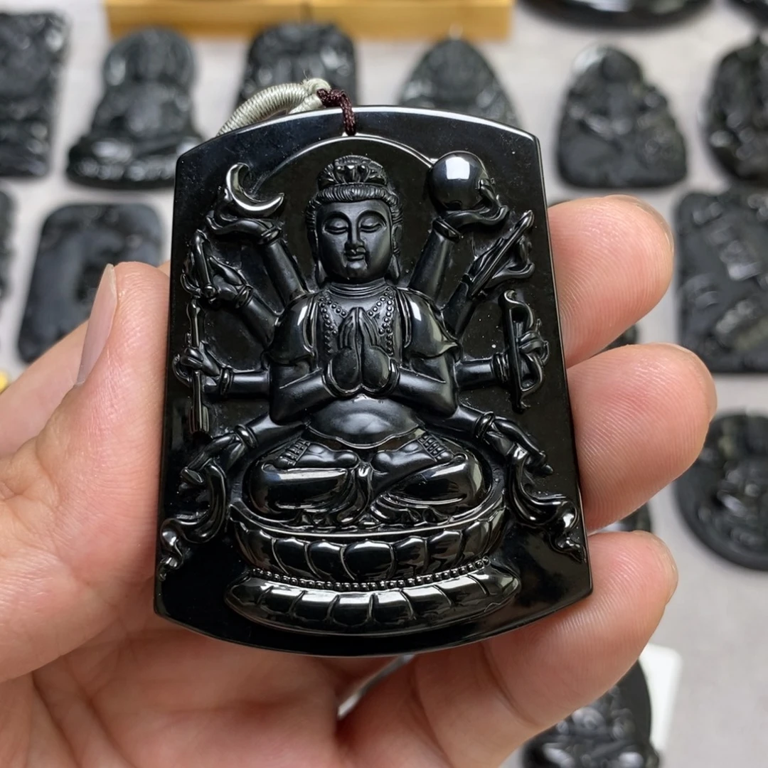 翡翠未镶嵌颈饰千手观音