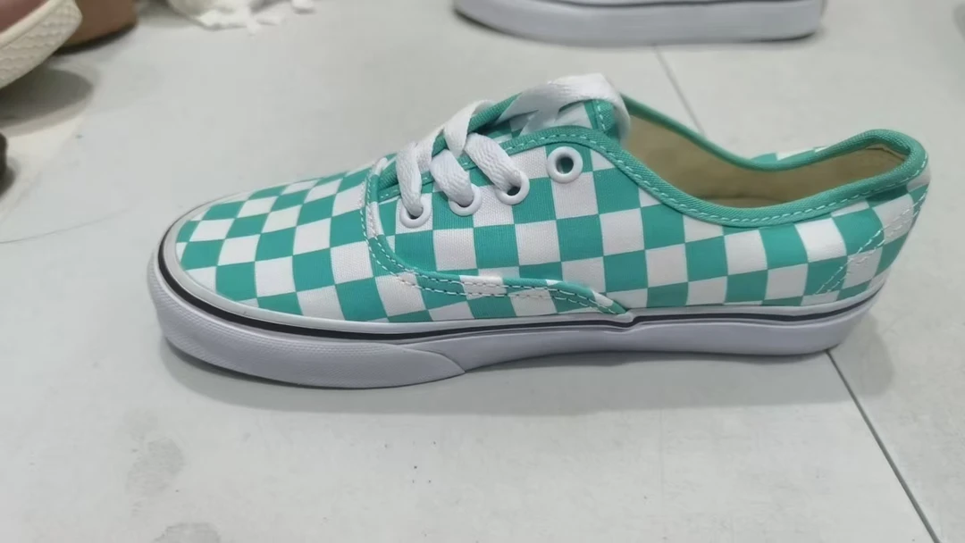 万家帆布鞋板鞋硫化鞋轻便透气脚感好黑色