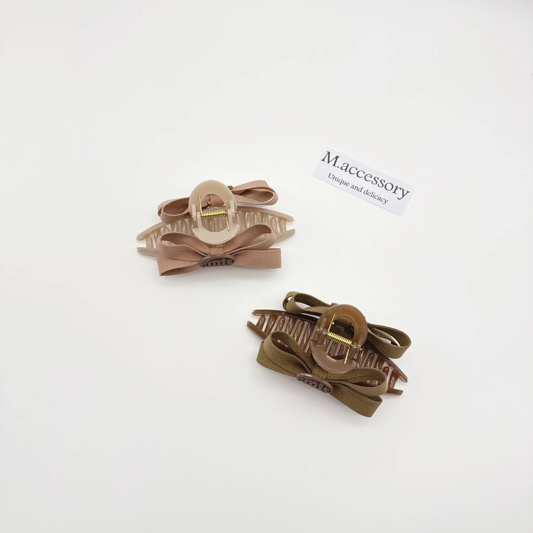 Mi33 韩版饰品 布艺蝴蝶结鲨鱼夹抓夹 Z064035