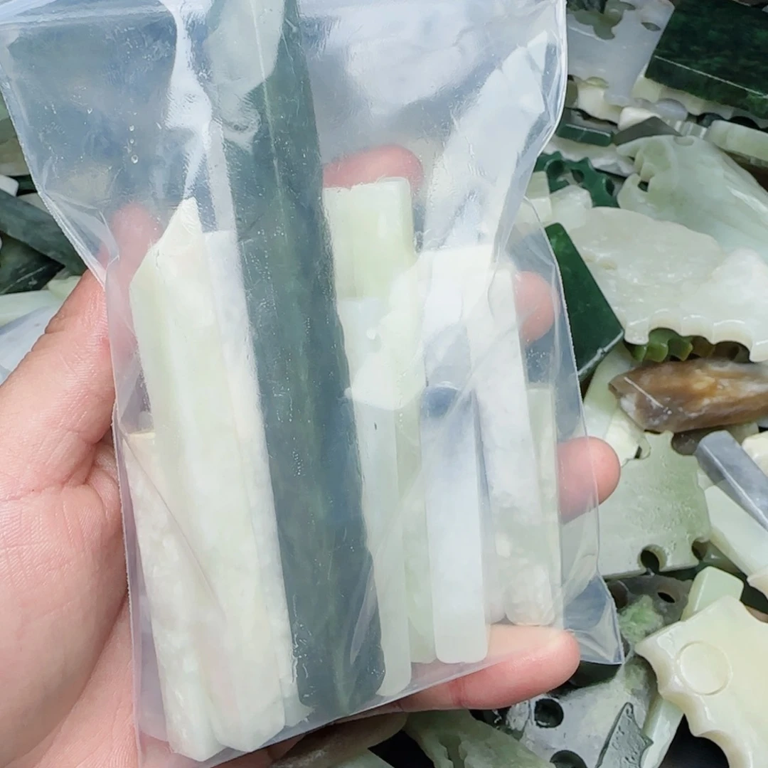 和田玉珠宝半成品未镶嵌米****铁