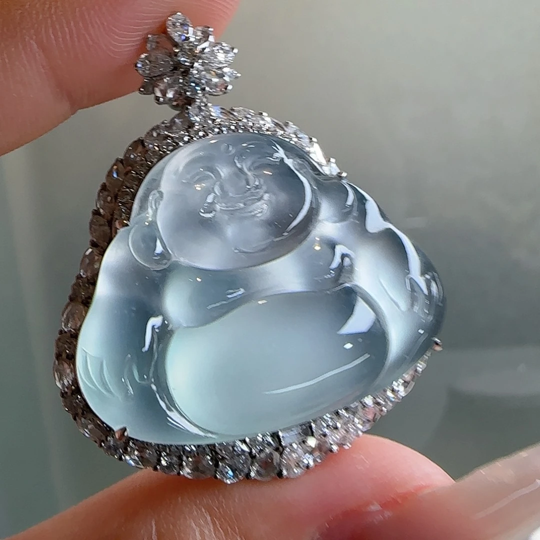 翡翠18K金镶嵌颈饰天然翡翠