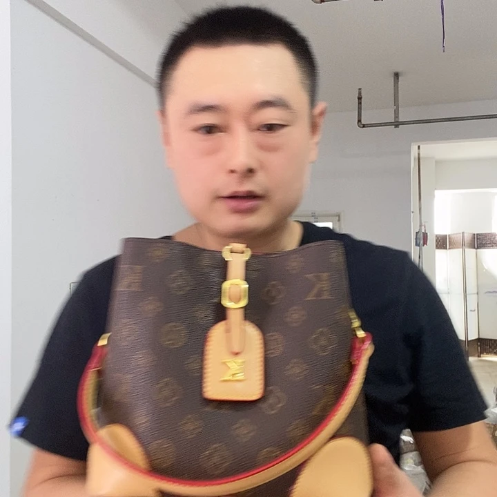 麂皮（革）水牛皮（革）锦纶PVC牛皮（革）山羊皮（革）