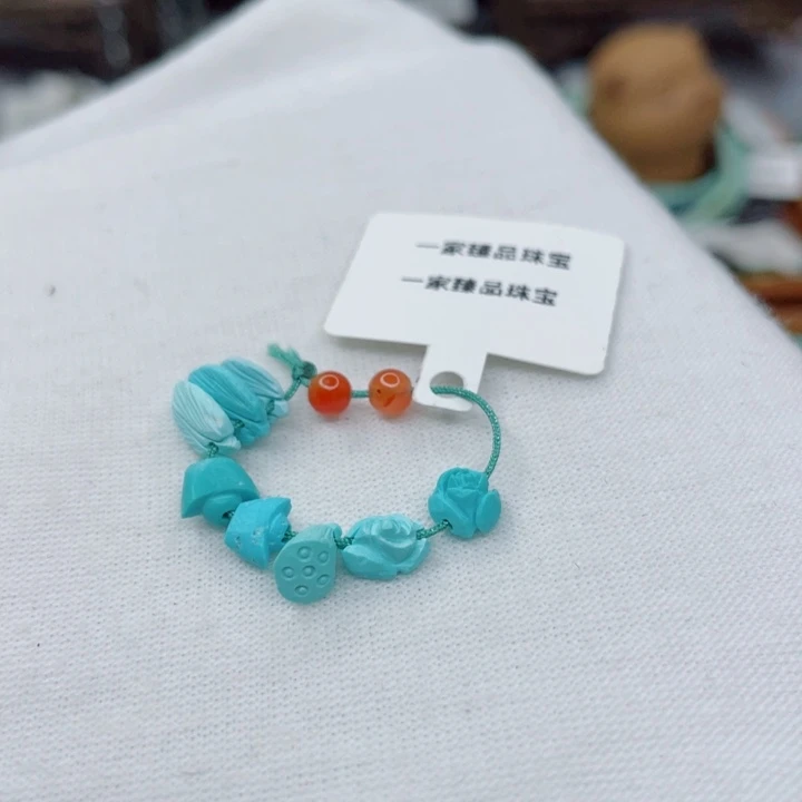 南红玛瑙未镶嵌珠宝奇石