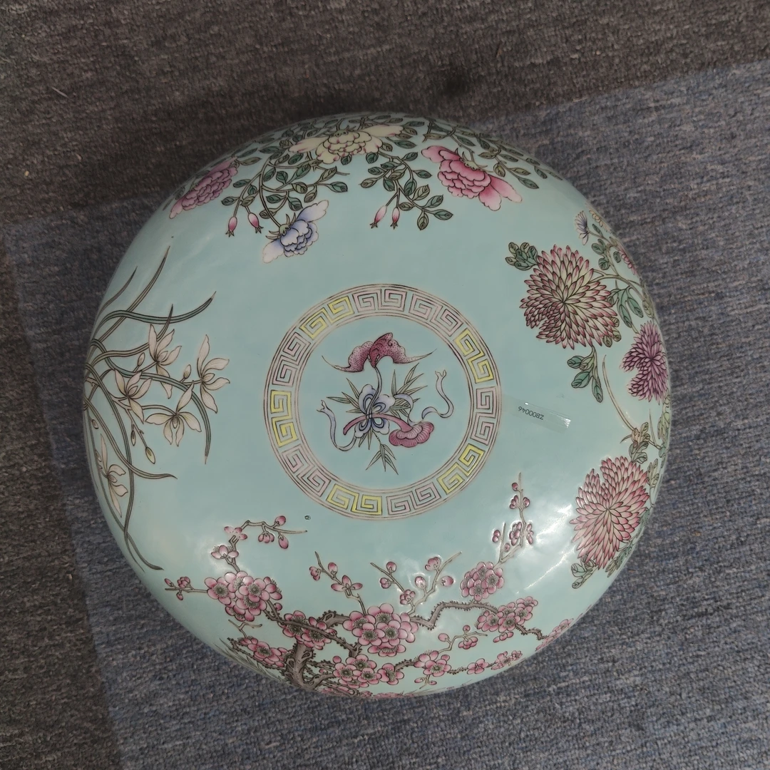 古陶瓷绿地梅兰竹菊花卉印泥盒