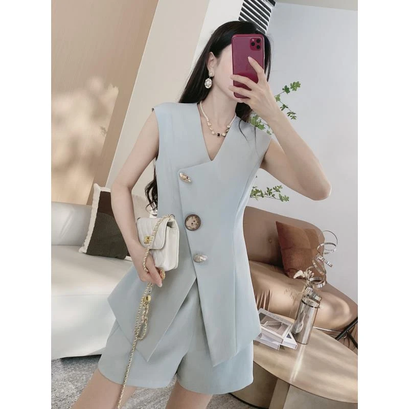 D【橦颜】收腰大扣子分叉上衣+两侧松紧短裤两件套3892（2256）