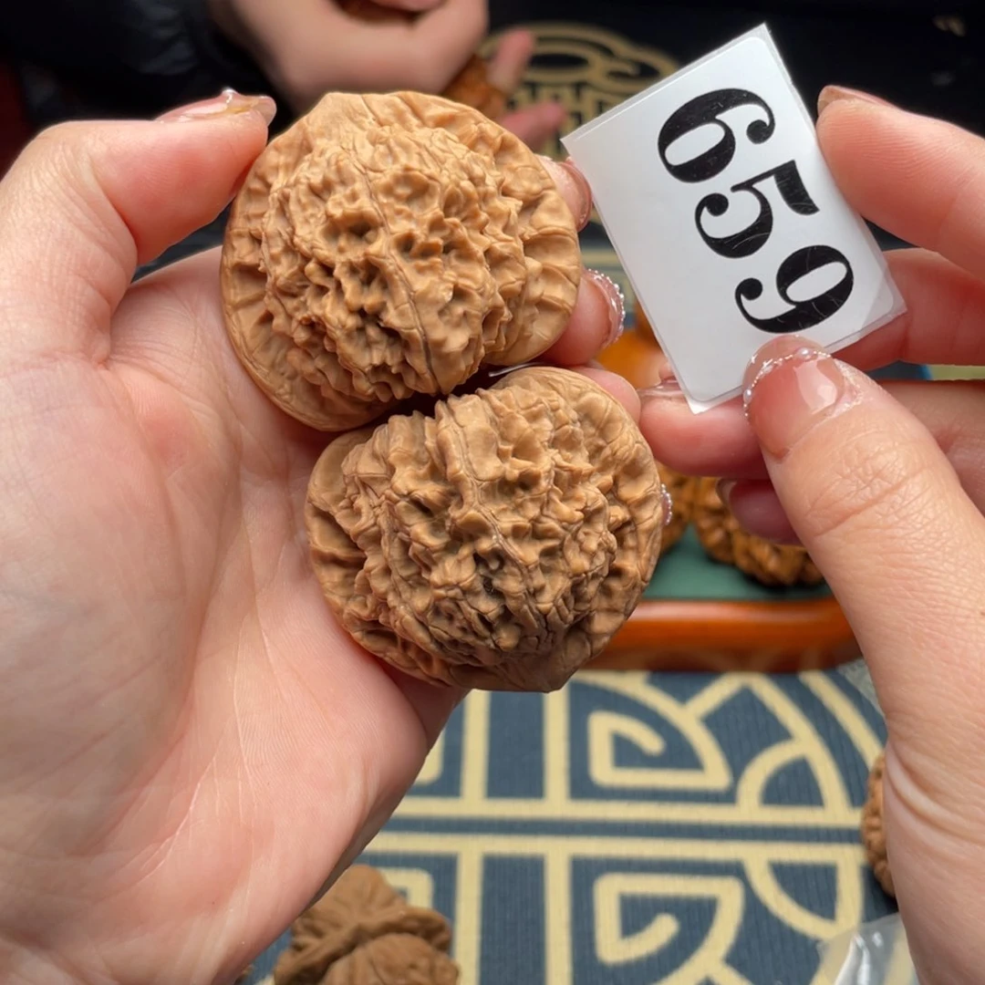 桃核把件柒****︴47.5官帽659hao