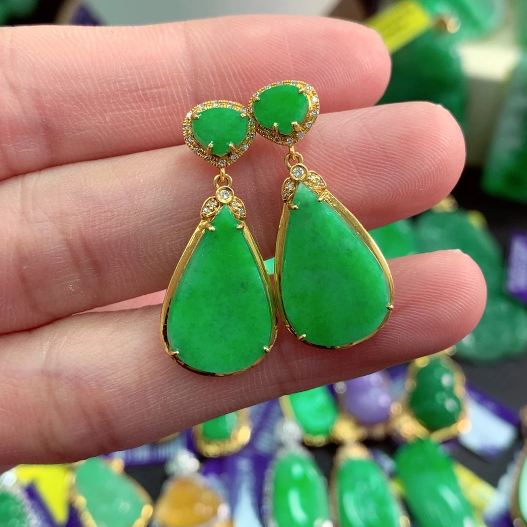 吊坠(不含链)18K金镶嵌翡翠