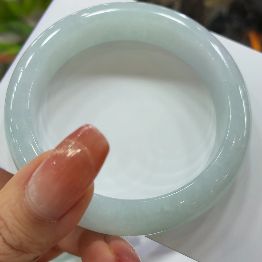 翡翠未镶嵌手镯手镯