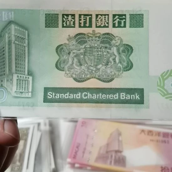 其他普通金属长棍一张