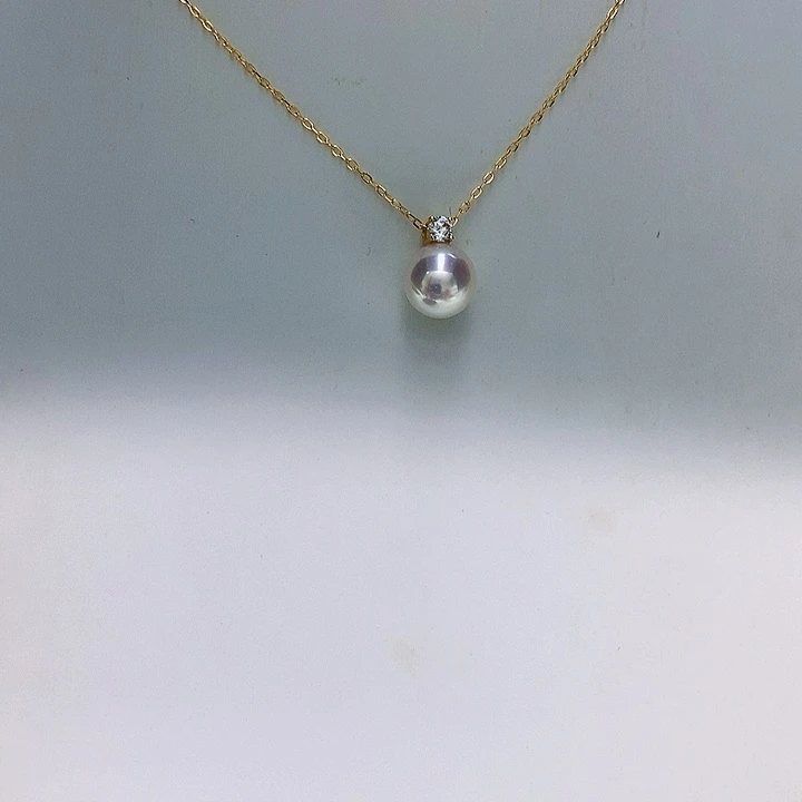 18K金镶嵌吊坠8.5-9海水珍珠