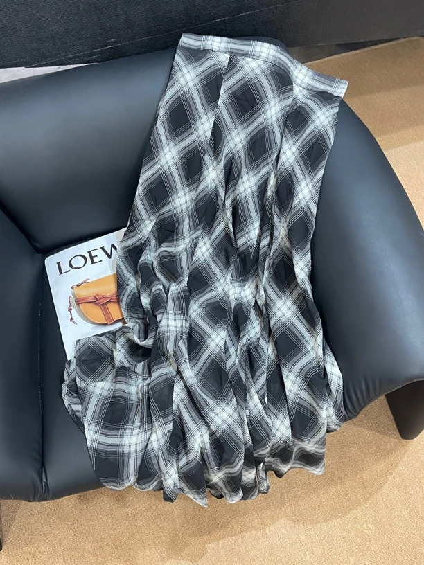 KW【复古格】南油欧货设计师款女装时尚凌格子半身裙长款格纹百搭