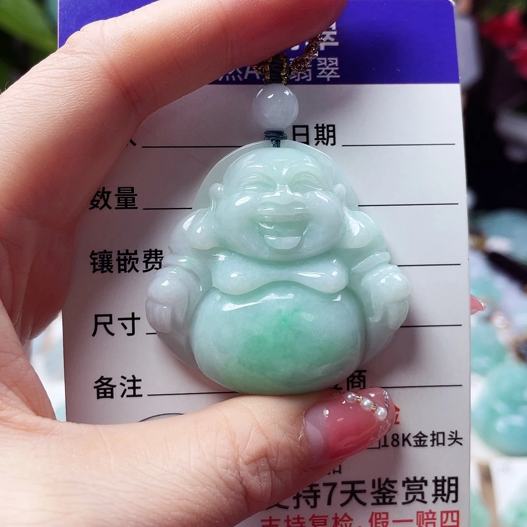 翡翠未镶嵌颈饰佛公53